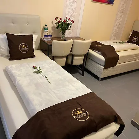 Royal Hotel 3*