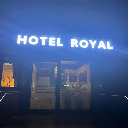 Royal Hotel 3*