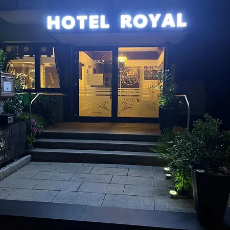 Royal Hotel 3*