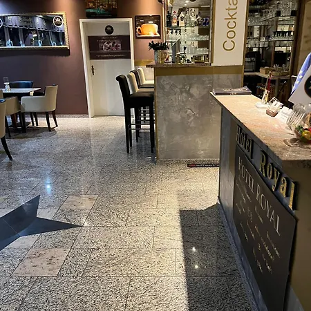 Royal Hotel