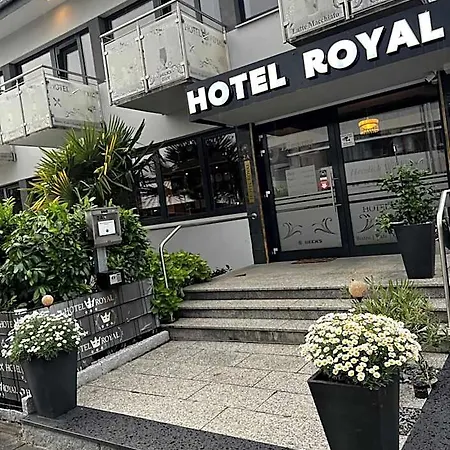 Royal فندق