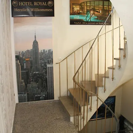 Royal Hotel