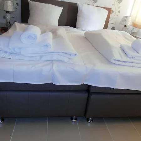 Royal Hotel 3*