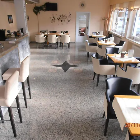 Royal Hotel 3*